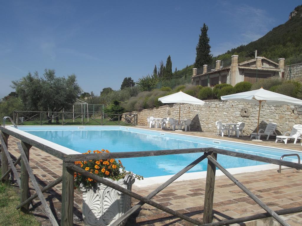 Agriturismo Villa Gabbiano Capodacqua  Dış mekan fotoğraf