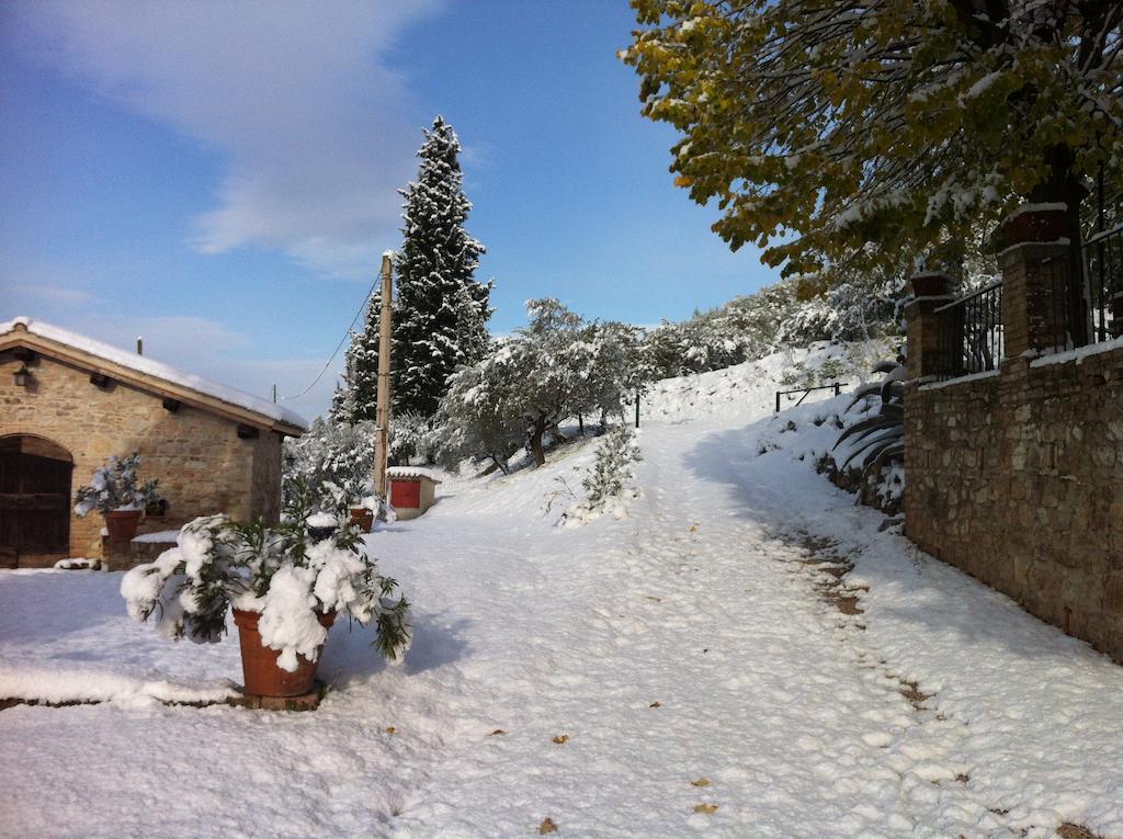 Agriturismo Villa Gabbiano Capodacqua  Dış mekan fotoğraf