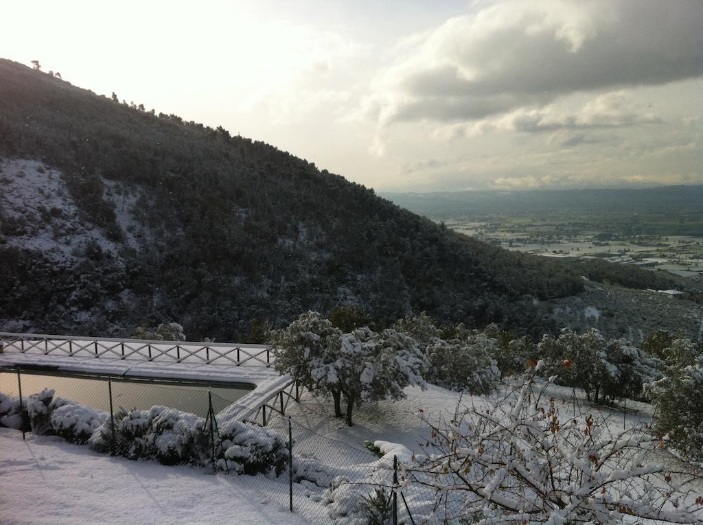 Agriturismo Villa Gabbiano Capodacqua  Dış mekan fotoğraf